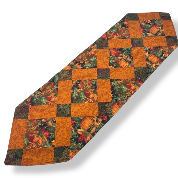 Handmade Patchwork Table Runner Autumn Fall Thanksgiving Pumpkins Orange Quilted - Picture 1 of 10